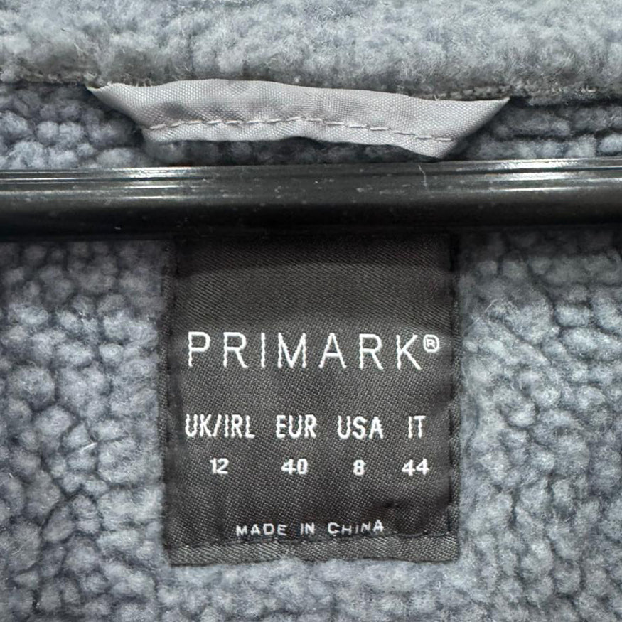 Casaco Cinzento Primark com Capuz – Tamanho 40