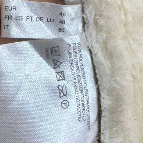 Casaco Shearling Feminino com Capuz – Tamanho M