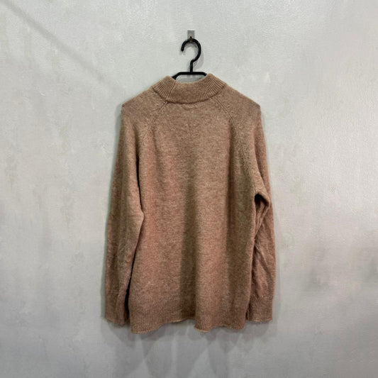 Malha Bege de Gola Alta – Tamanho M – Grade A