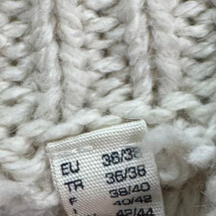 Camisola Creme Tricot Canelado às Riscas – Tamanho 38/38 – Grade A