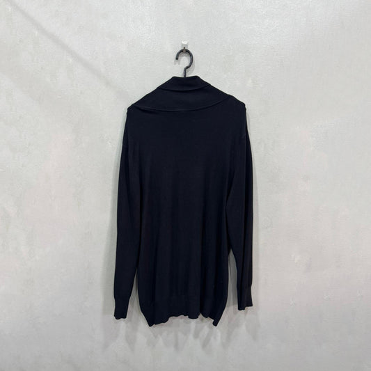 Camisola Gola Alta Preta – Tamanho XXL