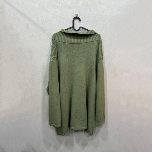 Camisola verde com gola larga e botões decorativos – Tamanho 54 (D/NL)