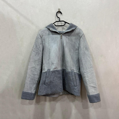 Casaco Cinzento Primark com Capuz – Tamanho 40