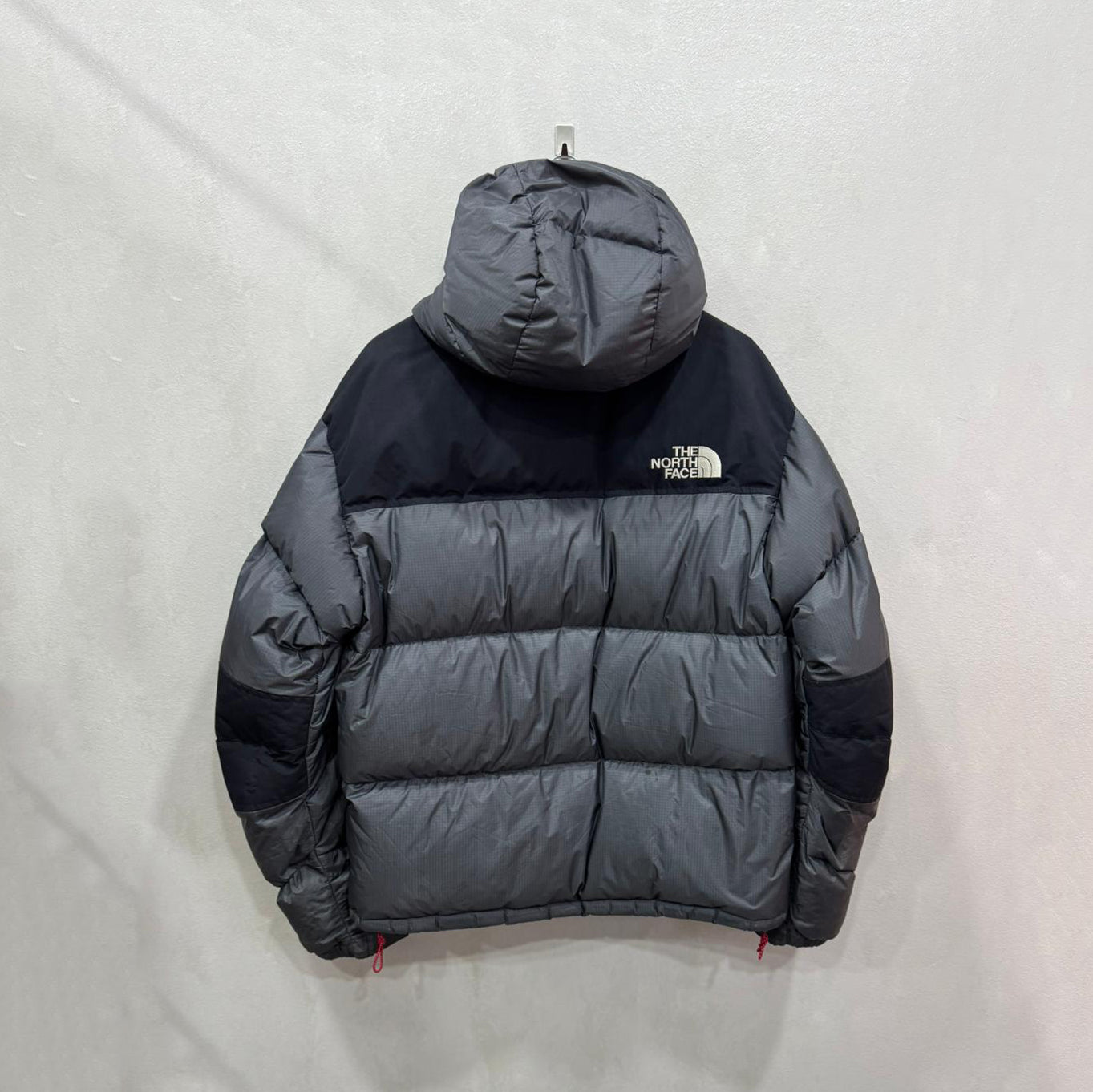 Casaco The North Face Preto e Cinza – Tamanho M (95)