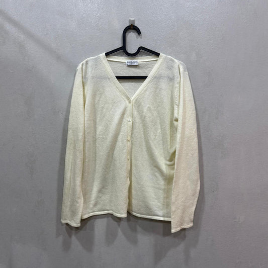 Cardigan Creme Basic One — Grade A (Tamanho Único)