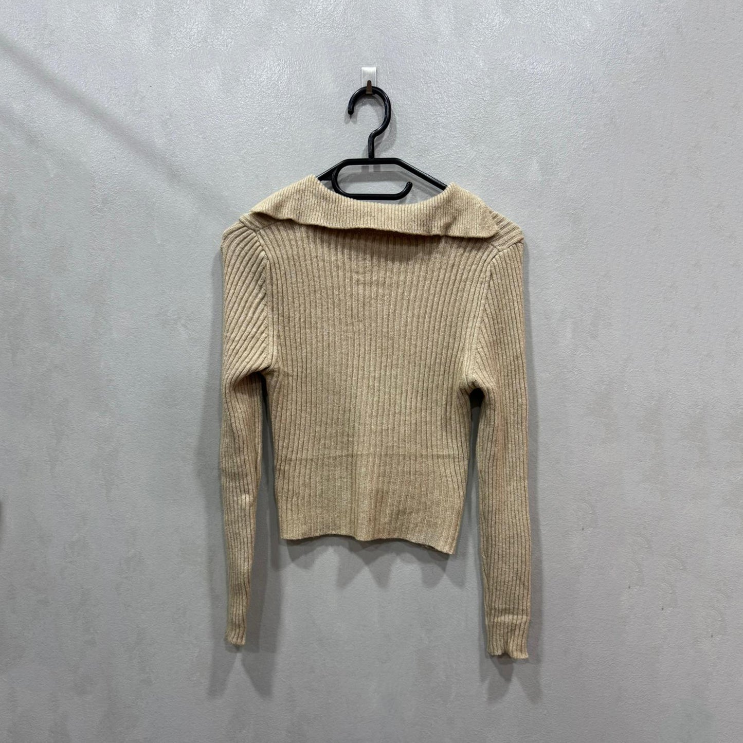 Camisola tricot bege canelada — Tamanho XS — Grade A