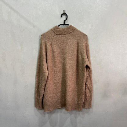 Malha Bege de Gola Alta – Tamanho M – Grade A