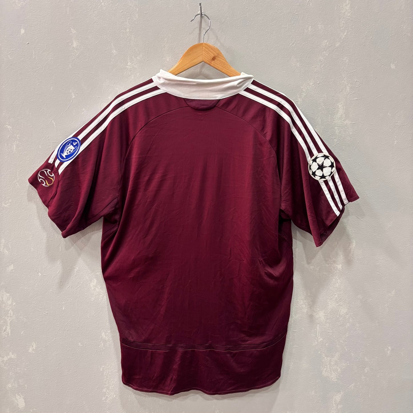 Camisola Adidas Bayern de Munique – Tamanho L