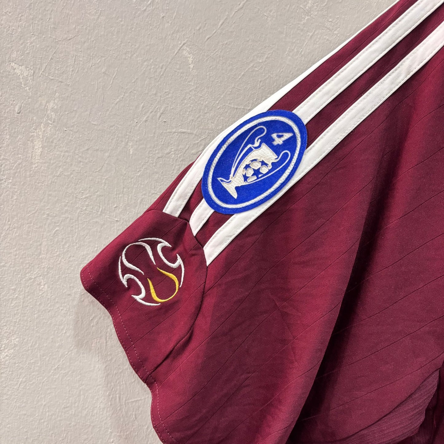 Camisola Adidas Bayern de Munique – Tamanho L