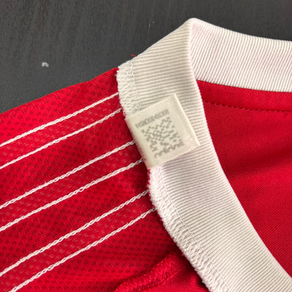 Camisola Adidas FC Bayern – Tamanho XS